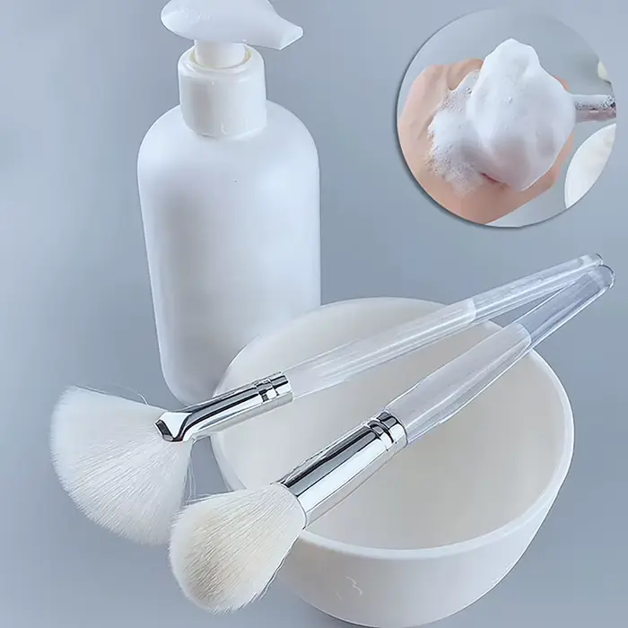 Brosse nettoyante pour le visage