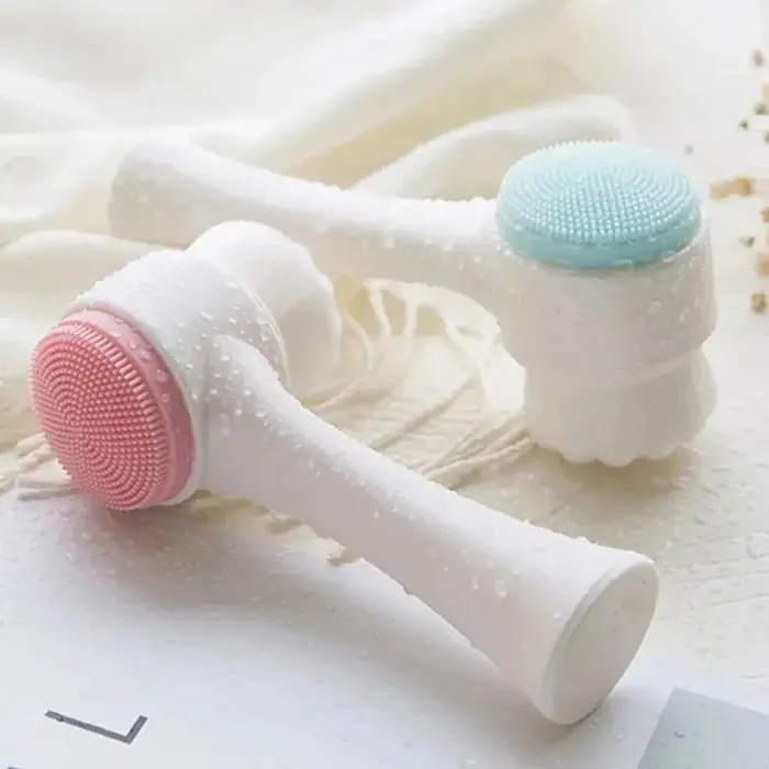 Brosse nettoyante faciale double face manuelle