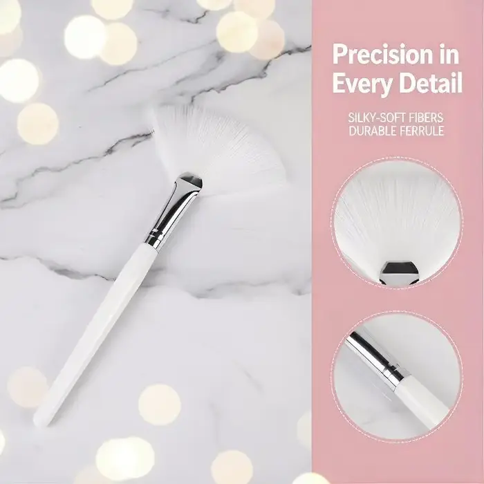 Pinceau applicateur en forme d'éventail pour masque facial