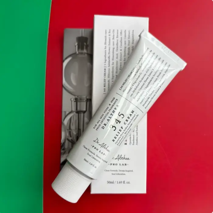 Crème visage 345 Relief ciblant les marques d'acné