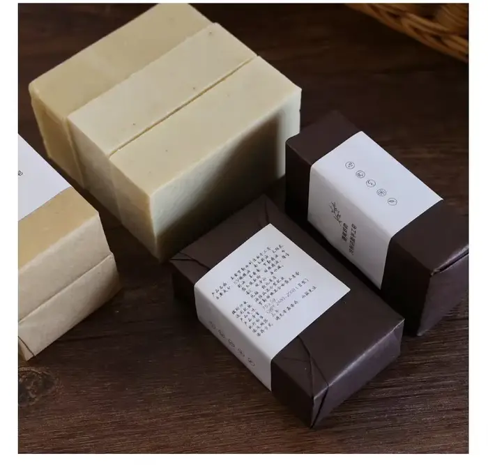 Huile essentielle de basilic de curcuma pour visage