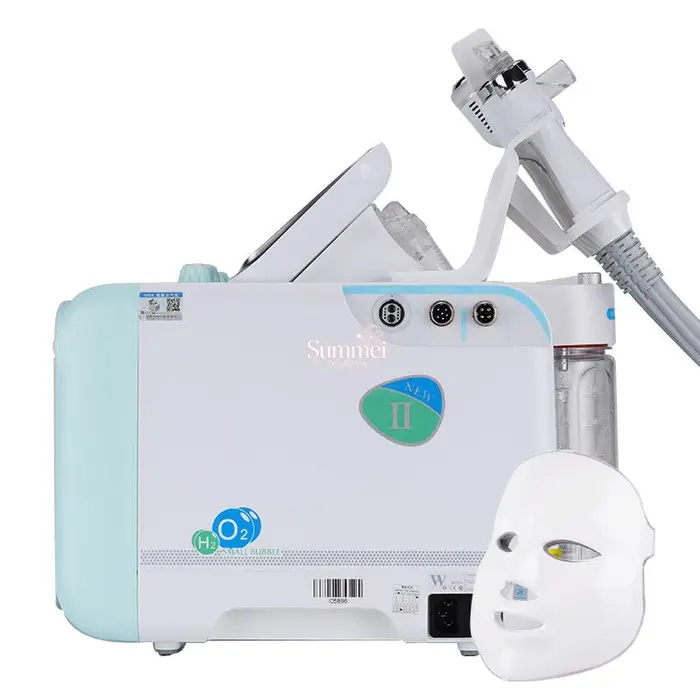 Appareil de nettoyage du visage par hydrodermabrasion