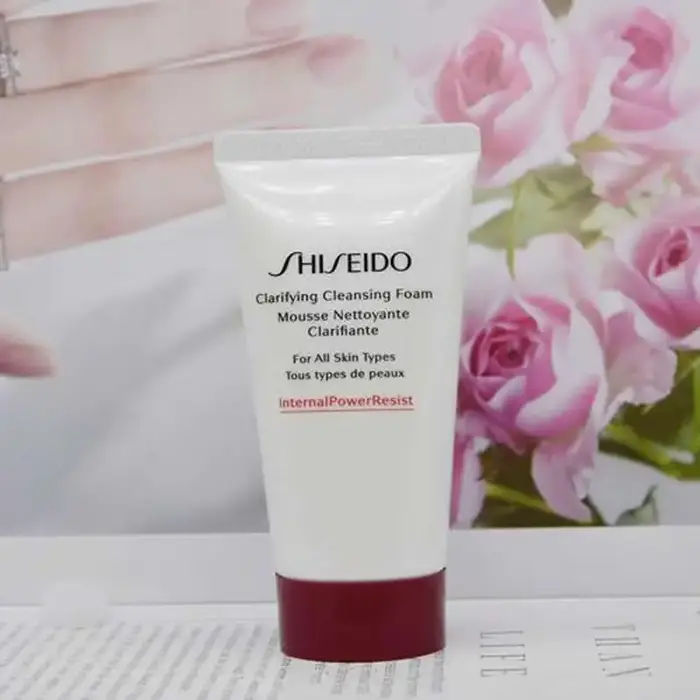Crème Nettoyante Hydratante Shiseido pour le Visage – Nettoyage Profond des Pores