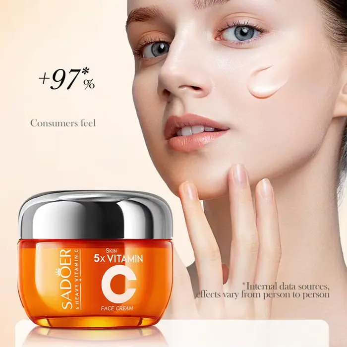 Sérum revitalisant pour la peau à la vitamine C