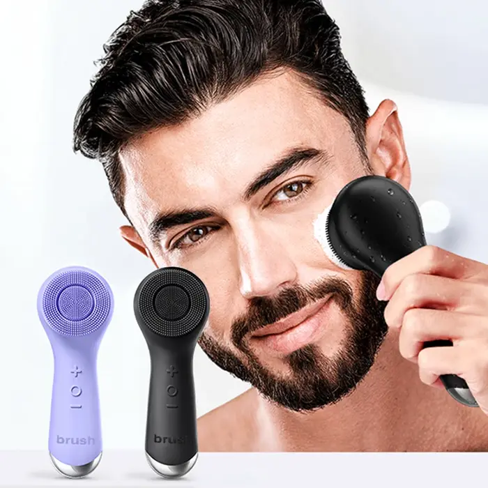 Brosse nettoyante pour le visage en silicone avec double rotation et modes de vibration
