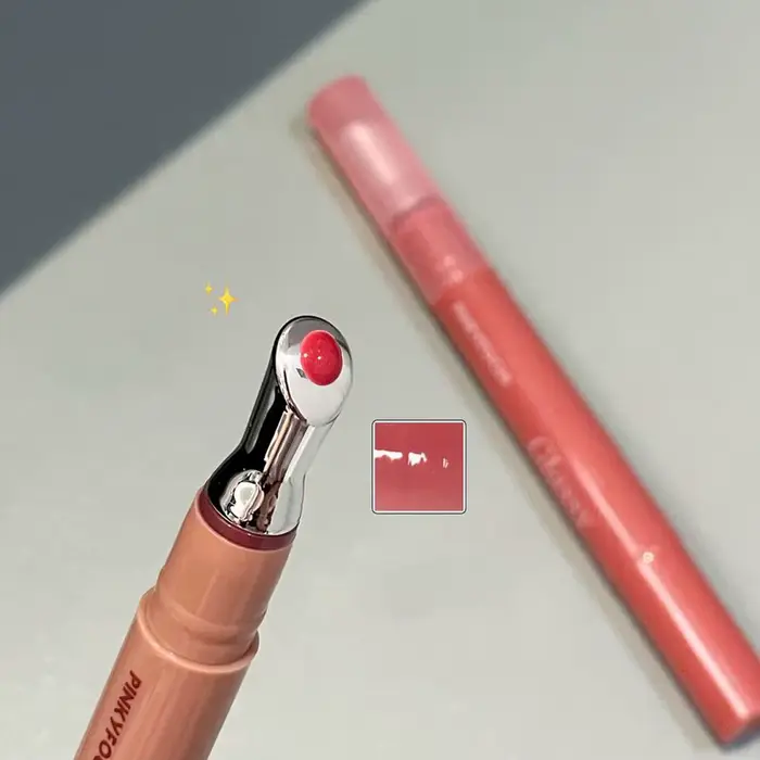 Gloss à lèvres à la vitamine E
