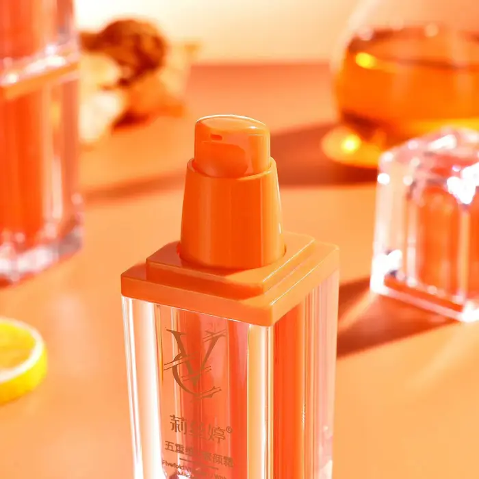 Crème BB blanchissante naturelle à cinq vitamines C