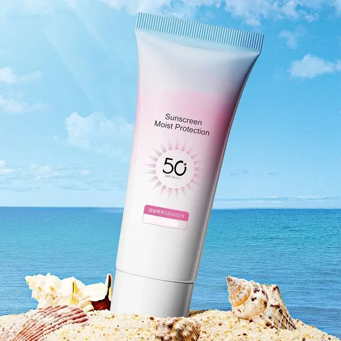 Crème Solaire Pour Visage et Corps SPF50+ Anti-Transpiration Rafraîchissante Lotion Solaire Hydratante Légère Soin Quotidien de la Peau en Extérieur