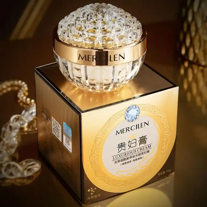 Crème faciale luxueuse au Cordyceps