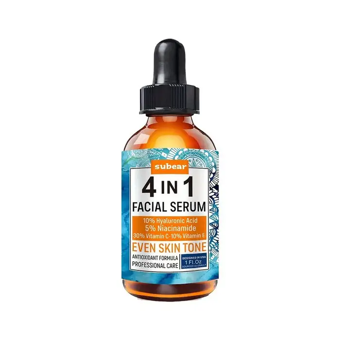 Sérum 4-en-1 à la vitamine C, à la niacinamide et à l'acide hyaluronique – Éclaircissant et anti-âge
