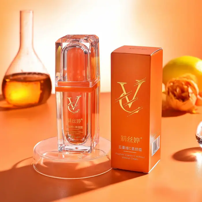 Crème BB blanchissante naturelle à cinq vitamines C