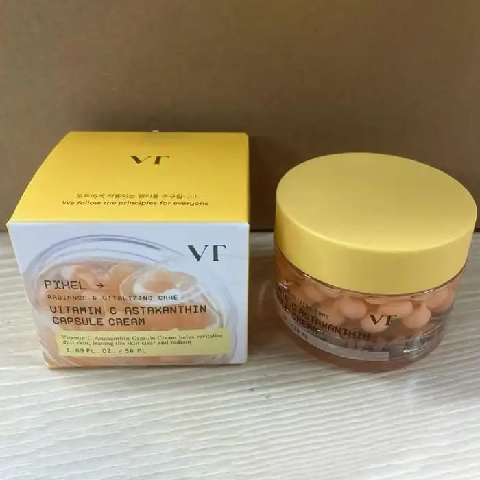 Crème Visage Hydratante et Éclaircissante à la Vitamine C et à l'Astaxanthine VT – Améliore les Peaux Ternes