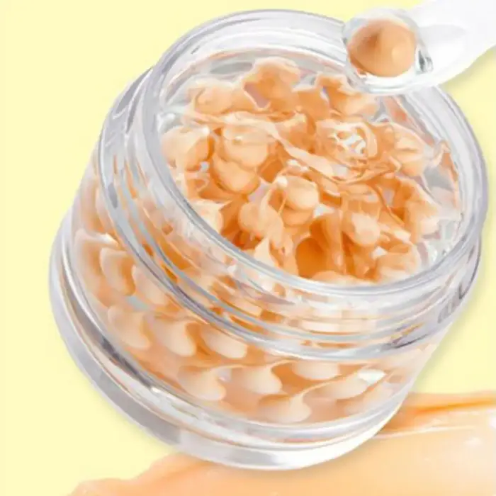 Crème Visage Hydratante et Éclaircissante à la Vitamine C et à l'Astaxanthine VT – Améliore les Peaux Ternes