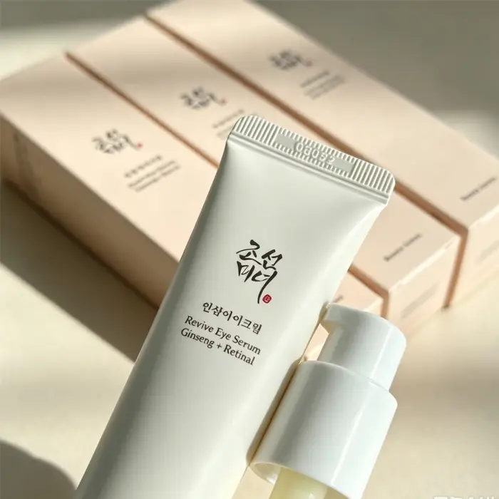 Crème Contour des Yeux Hydratante Légère à Absorption Rapide et Non Grasse avec Protection Solaire de Beauty of Joseon