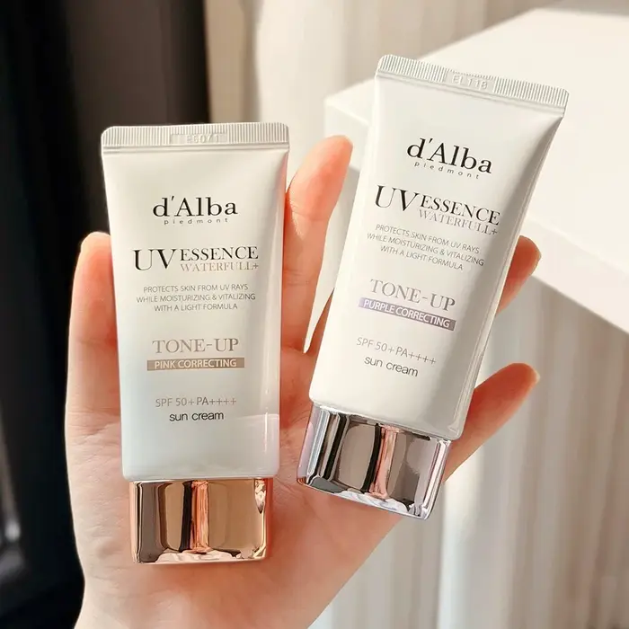 Crème solaire hydratante légère et rafraîchissante D'Alba UV Essence Waterfull SPF50+, douce et nourrissante, produits de soin de la peau