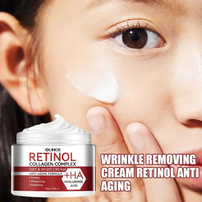 Crème pour le visage à l'acide hyaluronique au rétinol