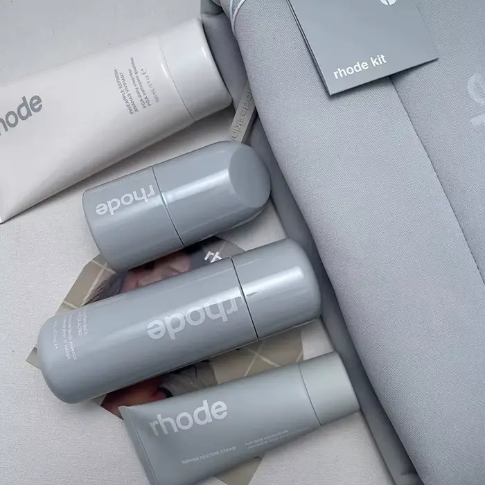 Brume éclaircissante hydratante pour le visage