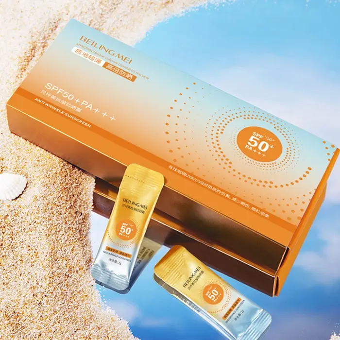 Paquets de lotion solaire SPF50