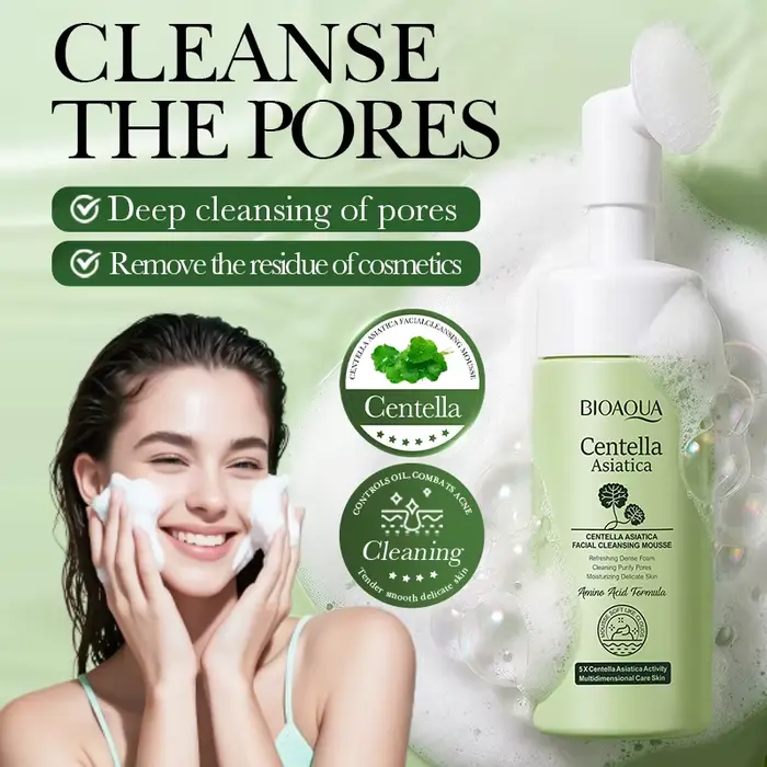BIOAQUA Mousse Nettoyante Visage à la Centella Asiatica avec Brosse – Nettoyage Profond des Pores