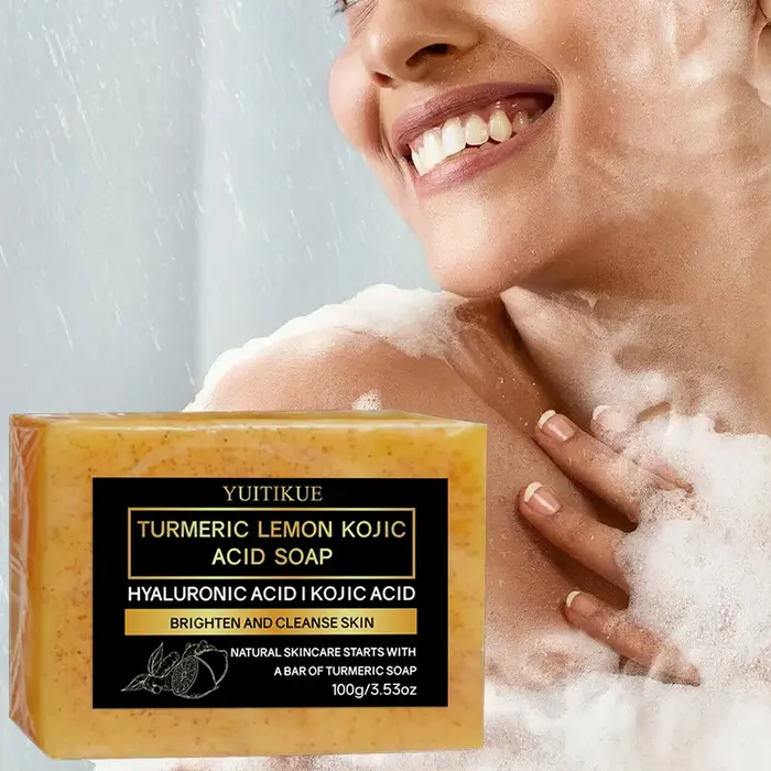 Savon Nettoyant au Curcuma