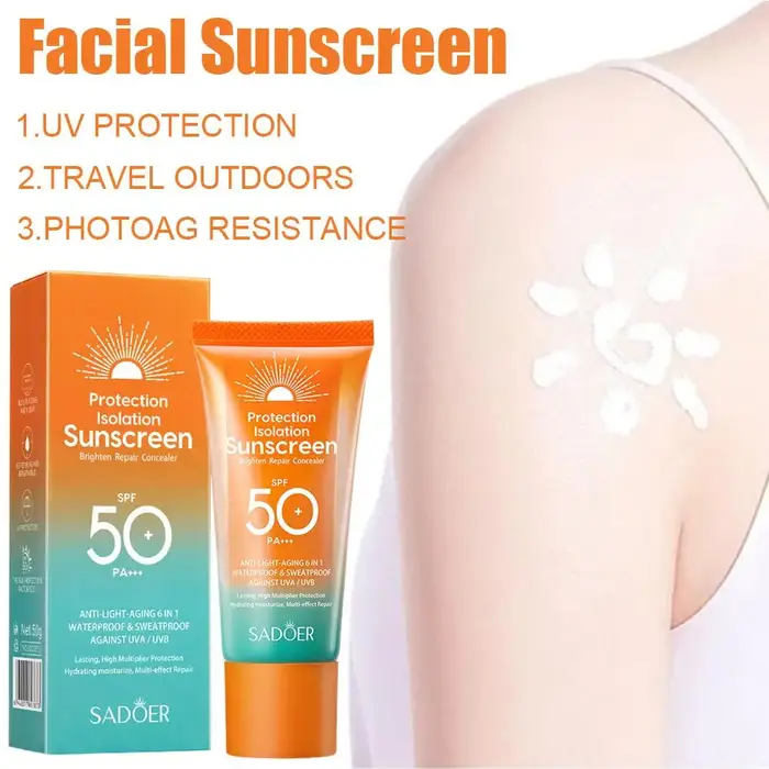 Crème solaire hydratante à base d'eau SPF 50