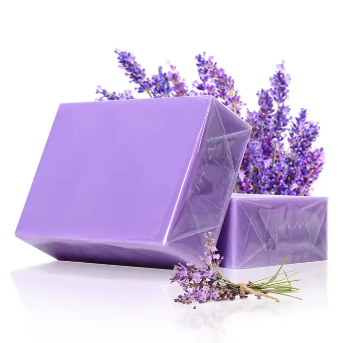 Savon aux huiles essentielles de lavande biologique naturel