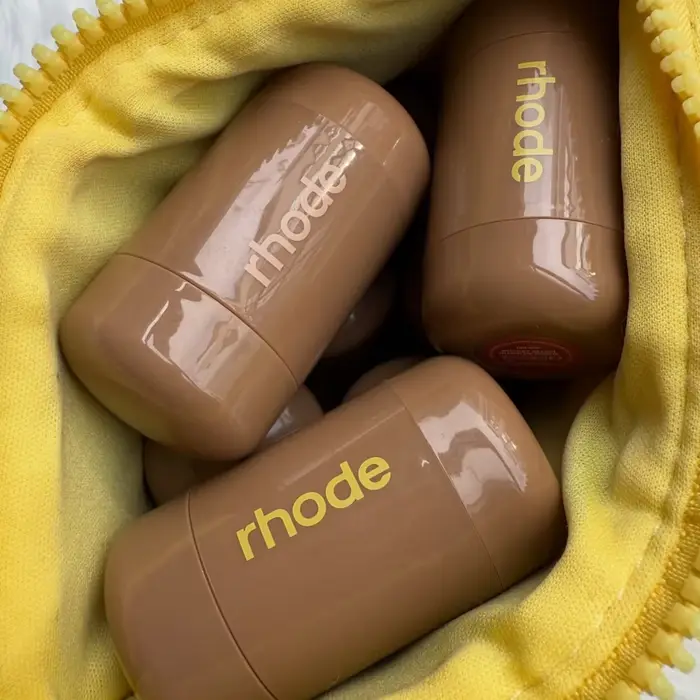 Stick de blush hydratant pour les lèvres et les joues