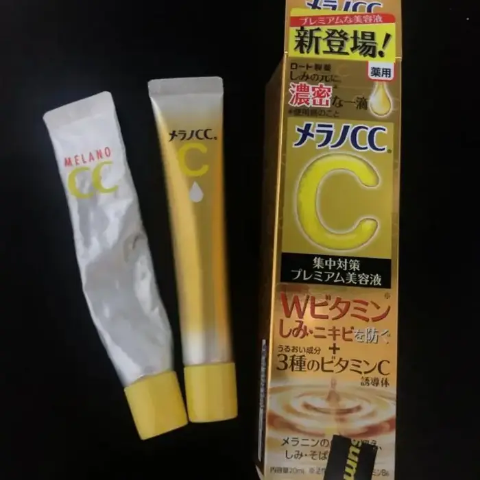 Japon Lotton CC Anti-taches Essence éclaircit le teint de la peau améliore la matité visage acné dissolvant barrière