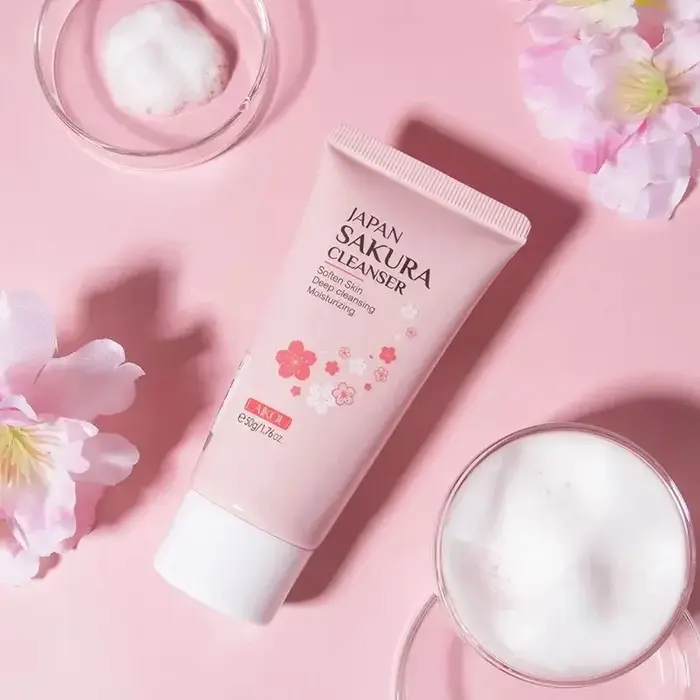 LAIKOU Sakura nettoyant pour le visage mousse lavage