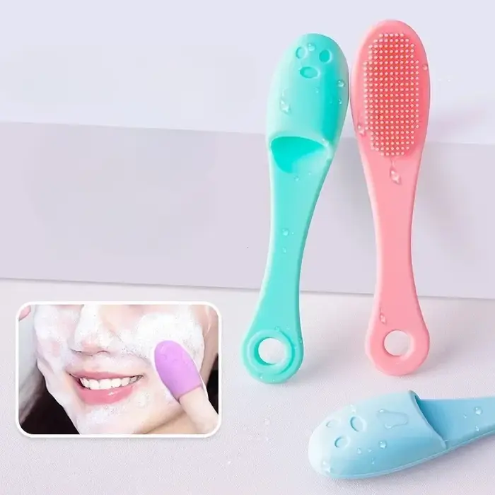 Brosse nettoyante pour le visage en silicone 3D