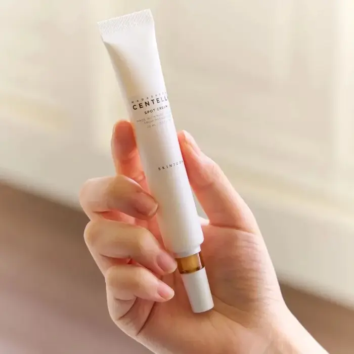 Crème Coréenne Anti-Taches à la Centella 20ml – Hydratante et Réparatrice pour l'Acné – Lisse la Peau – Produits de Soin Visage Beauté