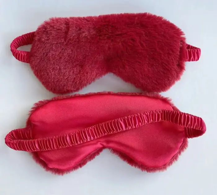 Masque de sommeil en peluche doux avec les yeux bandés, masques pour les yeux mignons, couverture de