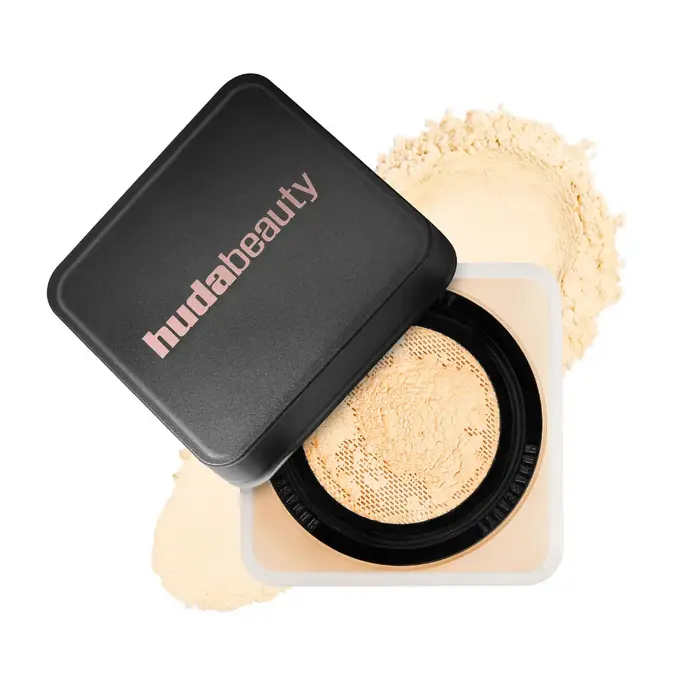 Huda Beauty – poudre à réglage délicat
