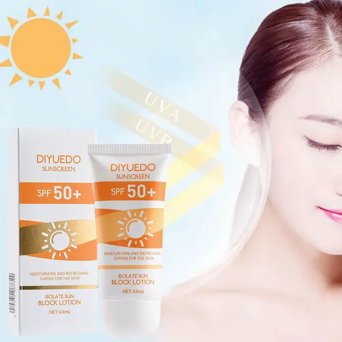 Crème solaire quotidienne SPF 50 + Protection UV