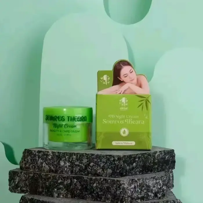 Crème hydratante éclaircissante et anti-acné Thailand Bright White 1 flacon – Unifie le teint