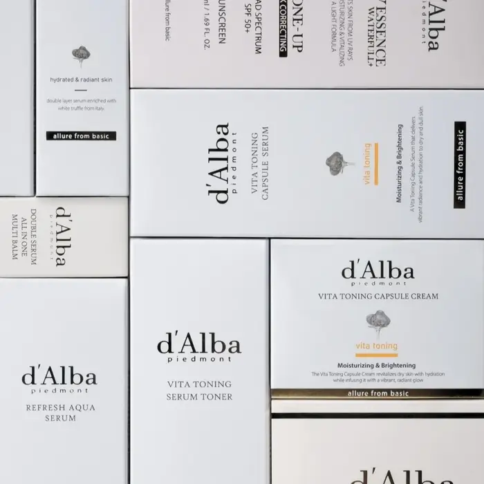Crème solaire coréenne D'alba UV Essence Whitening White Truffle SPF50+ hydratante, légère, rafraîchissante et douce pour le soin de la peau