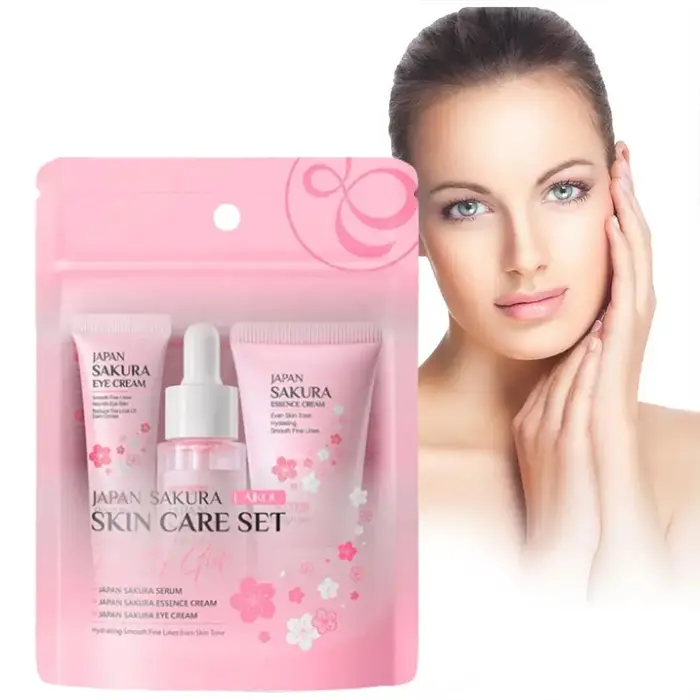 Sakura – ensembles et Kits de soins de la peau
