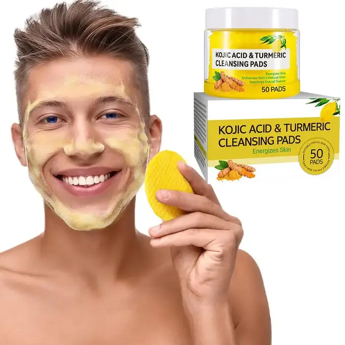 Tampon de nettoyage au curcuma et à l'acide kojique
