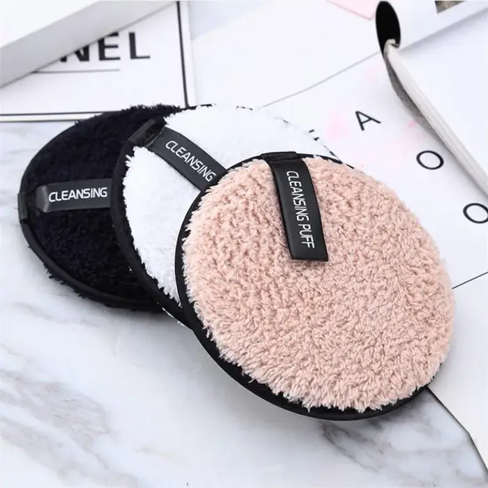 Tampons en microfibre pour le démaquillage du visage