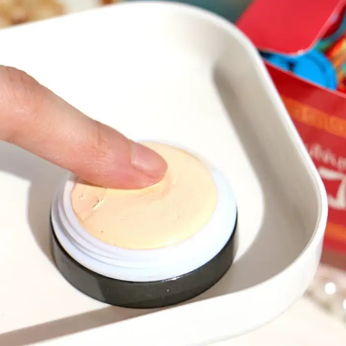 Crème blanchissante puissante pour l'élimination des taches de rousseur