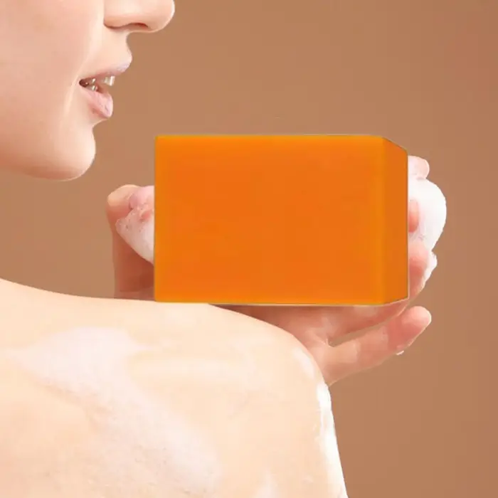 Savon au kaki, éliminateur d'odeurs corporelles