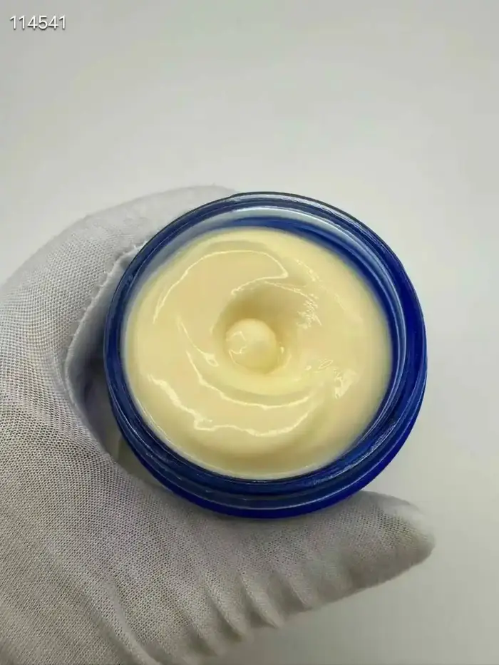 Crème pour le visage Cosmétiques Maquillage 50ML