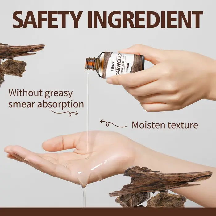 L'huile essentielle d'agar bois a un parfum boisé et convient aux soins du corps et des cheveux.