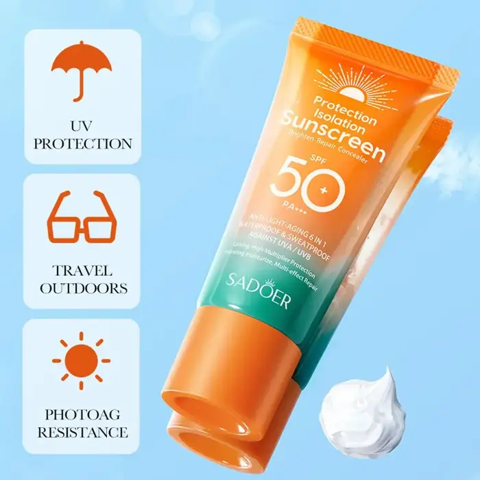 Crème solaire hydratante à base d'eau SPF 50