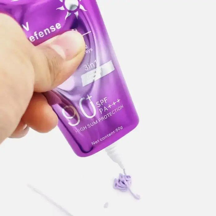 Crème solaire blanchissante pour le visage et le corps
